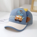 Dettaglio cappellino a rete per neonati con dinosauro e design a contrasto blu - 52cm (2-5 Anni) / Blu