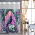 Detail von Gothic-Raben und Totenkopfmuster auf wasserdichtem Waffel-Duschvorhang - Gothic Rabe Totenkopf / 181x188cm