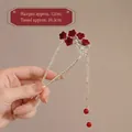 Épingle à cheveux en U avec fleur en velours rouge, papillon strass et pompon - Épingle à Cheveux Fleur de Trompette Velours Rouge Papillon Strass et Frange (33#)