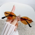 Fashionable rhombus metal sunglasses with golden frame and orange tinted lenses - Gold Frame Orange Lens