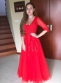 Elegante abito da sera rosso con scollo a V, maniche a 3/4 e gonna in tulle - US size 2 (S) / Rosso