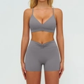 Completo yoga grigio grafite con pantaloncini a vita alta a V e reggiseno sportivo - Taglia S / Top E Pantaloni / Top + Pantaloncini / Grigio Scuro