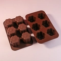Dettaglio dello stampo in silicone a 6 cavità a fiore con trama liscia per dolci - Stampo per fiori a 6 cavità (caffè)