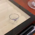 Verstellbarer silberner Schmetterlingsring mit Zirkonia und verdrehtem Ringband - J778 Silber/Twist-Schmetterling Silber