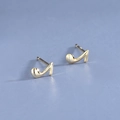 Elegant gold-plated S925 sterling silver music note stud earrings on blue background - Music Note / Gold