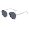Lunettes de soleil rétro pour enfants avec monture carrée blanche et verres gris foncé - Monture Blanche Verres Gris