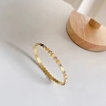 Bracciale a nido d'ape in acciaio al titanio dorato con diamanti e design geometrico - Oro