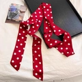 Élégant foulard en soie rouge à pois blancs avec une finition satinée brillante de luxe - Rouge à Pois