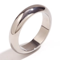 Anello a fascia spessa minimalista in finitura argento lucido su sfondo bianco - US 5 / Color Acciaio