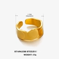 Anello regolabile irregolare in acciaio inossidabile dorato con texture martellata - Stile Standard (3.5g) / Oro