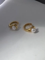 Elegant gold S925 earrings featuring glossy white natural pearls and a polished finish - 925 Silver / 18K Gold