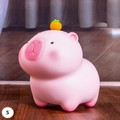 Tirelire capybara rose taille S avec accessoire orange pour enfants et décoration - Rose Debout Petit Style A Orange