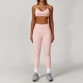 Conjunto de yoga rosa sin costuras con sujetador deportivo y leggings de talle alto - S / Sujetador + Pantalones -- Rosa Melocotón
