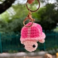 Pink handmade crochet turtle keychain with a golden metal clasp for bags and keys - Keychain Pendant / Pink