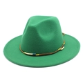 Dettaglio cappello fedora verde con fascia in pelle intrecciata e perline colorate - Verde Erba