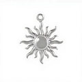 Minimalistische Sonnenblumen-Ohrringe aus silbernem Edelstahl mit polierten Wellenstrahlen - Silber