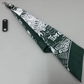 Grünes Vintage-Baumwoll-Bandana mit Lederschnalle und weißem Beer Time-Druckmuster - Schal-Anhänger / Armeegrüne Seefahrt mit Ring