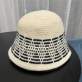 Chapeau bob en maille avec motifs jacquard vintage noir et blanc pour femmes - Taille Unique / Tricot à Demi-Losanges Grille Noir Beige