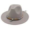 Cappello fedora grigio chiaro a tesa larga con fascia intrecciata e ciondolo a stella marina - Grigio chiaro