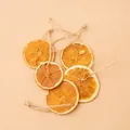 Set di 5 fette di arancia essiccata con corde di canapa per decorazioni natalizie fai da te - Fette di Limone Essiccate (6 pezzi/confezione)