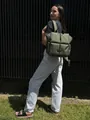 Sac à dos matelassé vert foncé grande capacité avec compartiments carrés doux - Vert Militaire