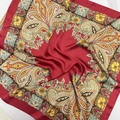 Pañuelo de seda satinada roja de 70 cm con estampados de cachemir y flores vintage - Burdeos