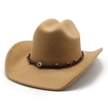 Détail d'un chapeau de cow-boy en feutre de laine camel avec ruban en cuir tressé - M (56-58cm) / Camel