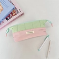 Astuccio trapuntato bicolore verde e rosa con cerniera superiore e design in pastello - Verde e Rosa