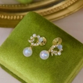 Orecchini a clip dorati lusso francese con pietra occhio di gatto e perle pendenti - Stile clip per orecchie a spirale / Oro