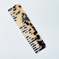 Eleganter grobzinkiger Haarkamm mit stilvollem braun-cremefarbenem Schildpatt-Muster - Klein (A#) / Helles Leopard (A#)