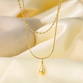 Collana a doppio strato in titanio dorato con catena a sfere e pendente a goccia - Doppio Strato a Goccia Lunga (QYH1255) / Oro