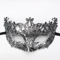 Masque de mascarade vintage argenté avec motifs noirs détaillés pour bal costumé homme - Renard Argent