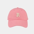 Dettaglio del cappellino da baseball rosa in cotone con ricamo 3D bianco lettera R - XL (61-65cm) / Rosa
