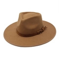 Detail view of the brown wool fedora hat featuring a leather strap with a metal buckle - M (56-58cm) / Light Coffee
