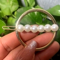 Geometric round hair clip with gold metal finish and six elegant white pearls - Gold Circle Artificial Pearl