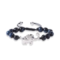 Detailansicht der blauen Tigeraugensteine und des Silber-Elefanten-Anhängers am Makramee-Band - Elefant Anhänger Perlen Stil / Blaues Tigerauge