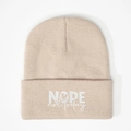Bonnet en maille beige avec broderie NOPE not today et un design côtelé à revers - Beige