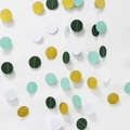 Detail of glitter heart and round paper garland in gold, dark green and mint for parties - Disc / Gold + Olive Green + Pearl Green + White