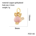Vue détaillée d'un pendentif cochon rose plaqué or avec spécifications de 14x9mm - Cochon - Rose (P00148)