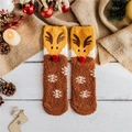 Chaussettes en polaire corail pour l'hiver avec motif de renne et flocons de neige blancs - Élan Café