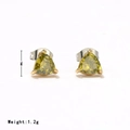 7mm triangle cut green emerald studs with golden three-prong setting for women - Gold - Olive Green
