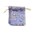 Blauw organza geschenkzakje met gouden rozenpatroon en satijnen trekkoord op wit - Blauw Goud Bloemenpatroon (7*9 Blauw Floral)