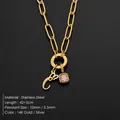 Roestvrijstalen 14K vergulde ketting met cursieve letter C en roze zirkonia hanger - Letter C (XNL0097) / Goud