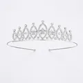Diadème de princesse argenté pour filles avec détails de strass papillon et fleur - Couronne d'argent papillon fleur à cadre en forme de larme (No. 5)