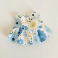 Blumiges Puppenkleid für 17cm Plüschpuppen mit blau-gelbem Baumwoll-Blumenmuster-Design - Passend für 17cm Puppe / Blau Blumenrock / Blaues Blumenmuster