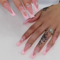 Uñas postizas francesas tipo ataúd con mariposa plateada y estrellas de brillo - Tipo de Pegamento (SGCY-485)