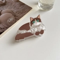 Cute cat claw hair clip with brown marble pattern and green eyes for elegant styling - Ragdoll Cat