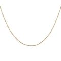 Collar de cadena dorada minimalista con eslabones cilíndricos sobre un fondo blanco - Cadena de eslabones de bambú