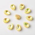 Détail de strass goutte d'eau vert citron 10x14mm avec trous de couture à plat - 10x14mm / Jaune Clair AB
