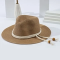 Cappello Panama in paglia marrone con corda color crema e decorazioni in legno - M (56-58cm) / Marrone